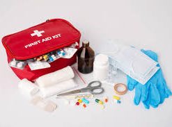 10 man first aid kit