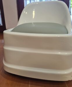 Pedi stool - DEMO (slight crack)